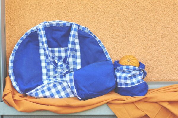 BLAUER SCHNIPSEL